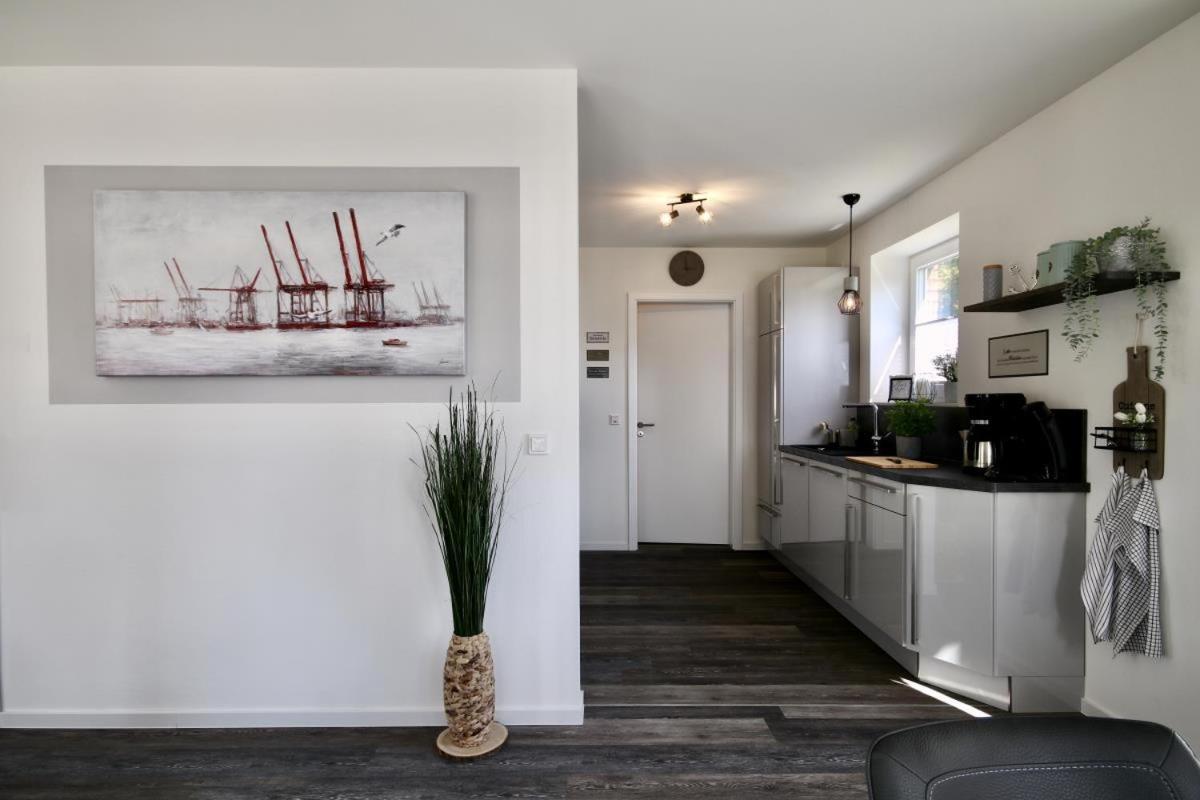 Villa Am Kutterhafen 28 - Prielhuus Fedderwardersiel Esterno foto