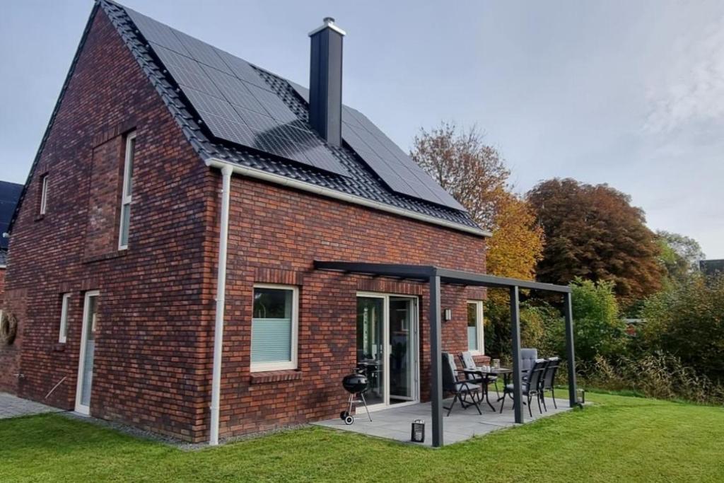 Villa Am Kutterhafen 28 - Prielhuus Fedderwardersiel Esterno foto