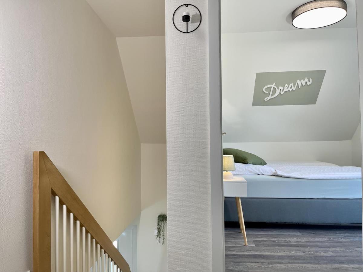 Villa Am Kutterhafen 28 - Prielhuus Fedderwardersiel Esterno foto